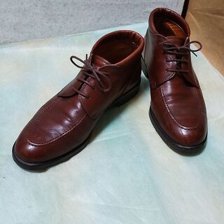 紳士革靴 (ハイカットぎみ)　中古　100円