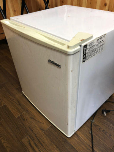 小さな冷蔵庫
