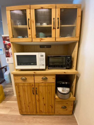 急募！！食器棚　カップボード　キッチンボード