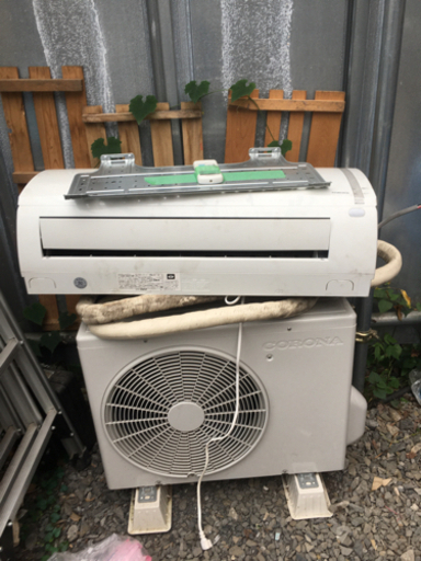 CORONA コロナ ルームエアコン 2019年製 CSH-N2219R