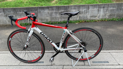 【早急に売りたい】GIANT ロードバイク