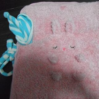 ぬいぐるみ　ブランケット　ひざ掛け　うさぎ の画像