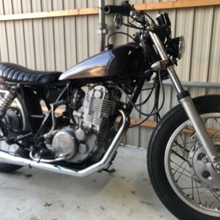SR400 1JR 車検付　カスタム多数の画像