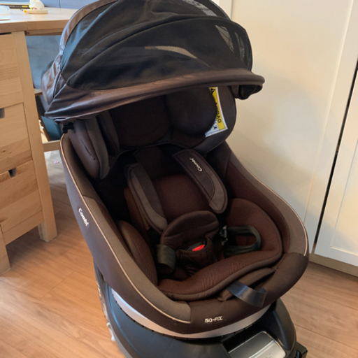 【combi】チャイルドシート ISOFIX(おまけシート付き)