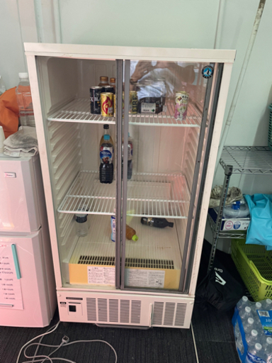希少品　居酒屋等で使用する業務用冷蔵庫
