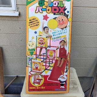 アンパンマンジャングルジム　すべり台の画像
