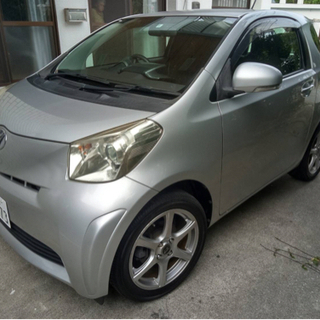 トヨタ　IQ シルバー　の画像