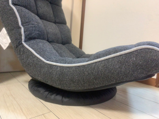 お取り引き先決まりました。ニトリ回転リクライニング座椅子