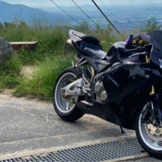 cbr600rr  pc37後期 売ります（5万円値下げしました）