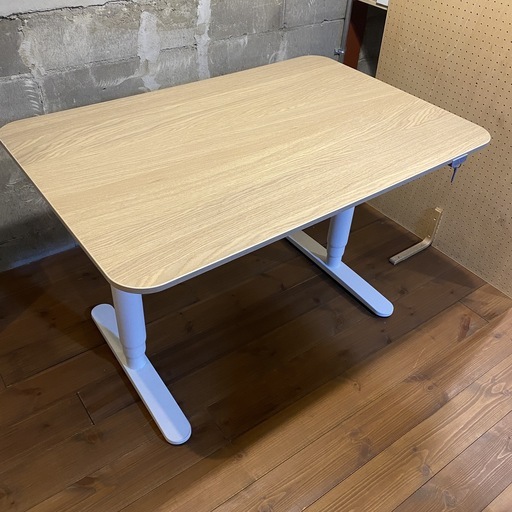 IKEA昇降式デスク BEKANT ゲームチェアセット（IKEA 電動昇降式