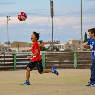 (出張訪問型)全国優勝校出身、パーソナルトレーナー学校卒のサッカ...
