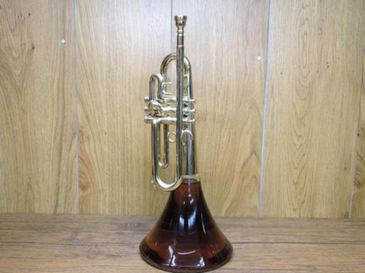 0914-001激レア　サントリー　響　創業90周年記念トランペットボトル　ウイスキー　500ml 43度