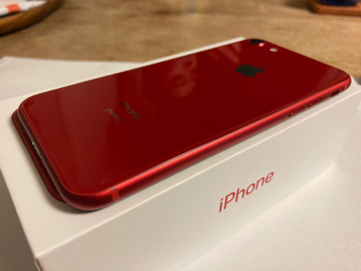 iPhone 8本体　64GB レッドSIMフリー