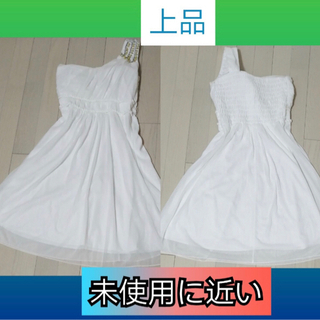 未使用に近いワンピースチュニックホワイトオフショルダー上品大活躍...