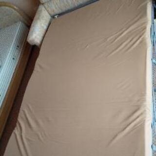 ソファーベッドの画像