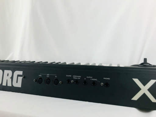 コルグ　X3 シンセサイザー　ハードケース付き　61鍵　電子キーボード　KORG