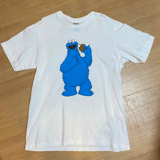UNIQLO×KAWS セサミストリートTシャツ XL ③