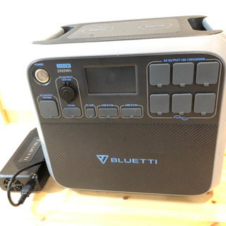 bluetti AC200  ほぼ新品の画像