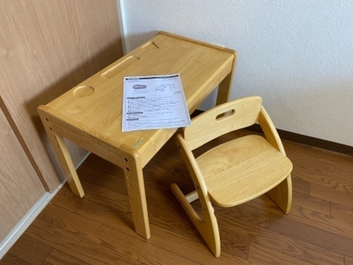 幼児用学習机　お絵かき机
