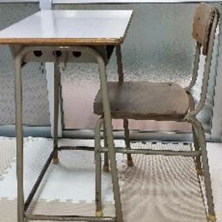 『机・イス』セットの画像