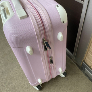 機内持ち込み可能　スーツケース　拡張機能付きの画像