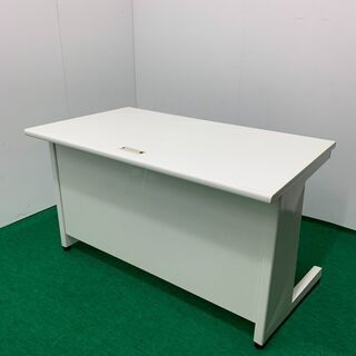 中古 プラス W1200 平机 天板ホワイト　龍ヶ崎倉庫の画像