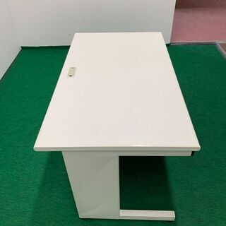 中古 プラス W1200 平机 天板ホワイト　龍ヶ崎倉庫の画像