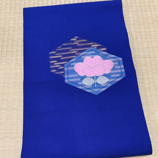 帯3点の画像