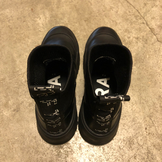 ZARA  ショートブーツの画像