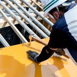 未経験でも月収28万円～っていうウソのようなホントの話✿ コンクリート建築の大工さん【型枠大工】の画像