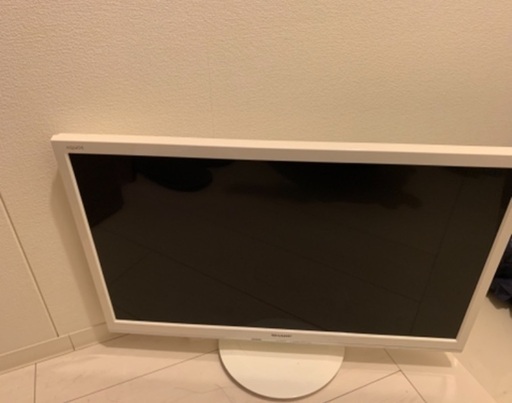 テレビ　SHARP 24V型2T-C24AD
