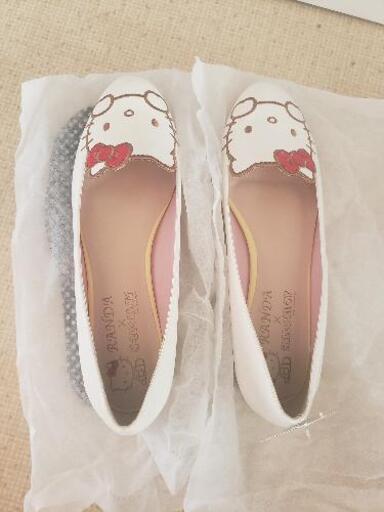 キティ パンプス 新品