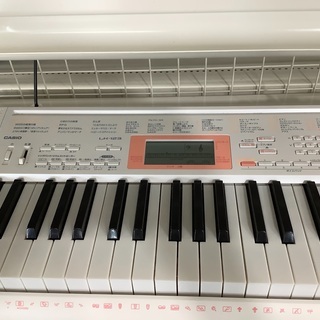 【電子楽器販売中】キーボード CASIO 2016年発売モデル入荷しましたの画像