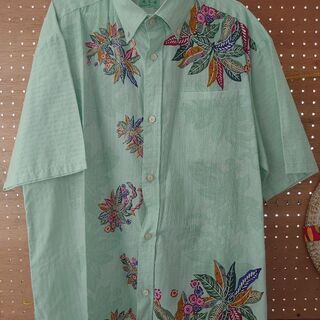 かりゆしウェア　メンズの画像