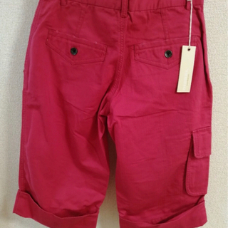 匿名配送❗️ 新品未使用タグ付きディーゼルメンズショートパンツ短パン涼しい大活躍レッド素敵必須アイテムオシャレ の画像