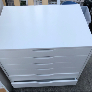 [無料] 衣装棚 白