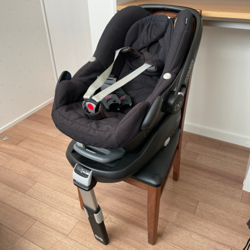 マキシコシ3点セット  ペブルとisofixファミリーフィックスとエアバギー取り付け用アダプター