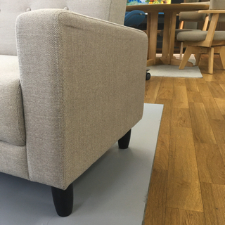 S200  コンパクトソファ　  2Pソファ、2人掛けソファ、幅121cm 美品の画像