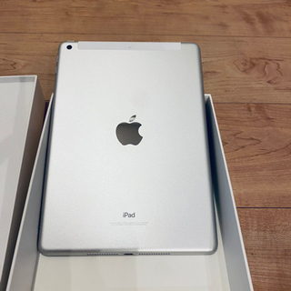 値下げ✨かなり美品✨iPad 6th Generation  128GBの画像