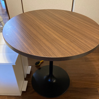 カフェテーブル　北欧　丸テーブル　