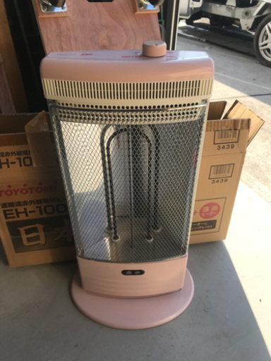 トヨトミ　電気ストーブ　EH-1000
