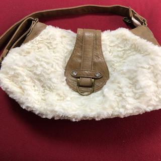 ホワイト×キャメル　もこもこバッグ