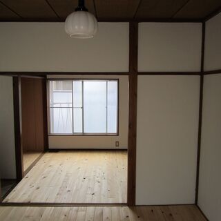 戸建て。7.9万円。無垢材の檜（ヒノキ）のフローリング。DIY可能。 − 東京都