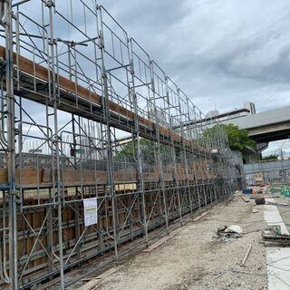 【建設業×地域貢献×高収入】 日給8,000円～15,000円まで個人に合わせた人事制度あり。足場、とび土工、橋梁補修、塗装、土木、建築の画像