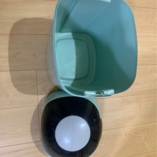 コンビ おむつゴミ箱 ポイテック＆レンジ除菌ケース 除菌じょーず セットの画像