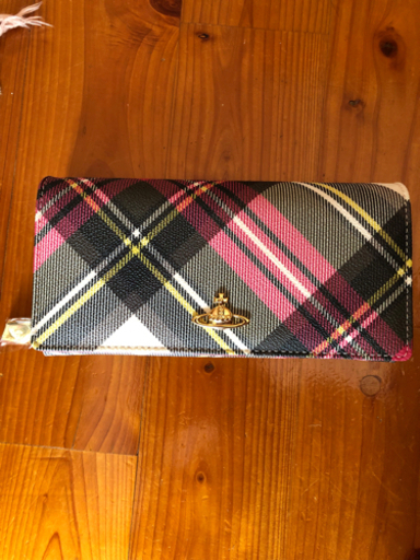 (取引中)ビビアン・Vivienne Westwood長財布(新品未使用)