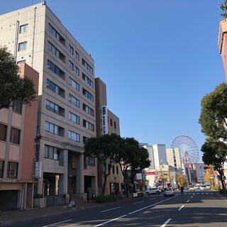 【週3日OK！16時～21時】週払い可！短期も◎簡単仕分け作業の画像