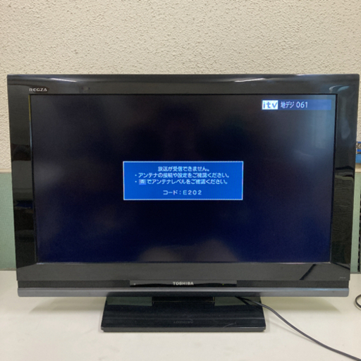 東芝 REGZA 32型ハイビジョン液晶テレビ 2009年製　32A8100