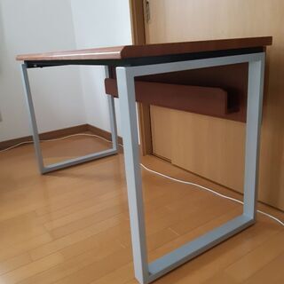 デスク　9/26までのお渡しの画像
