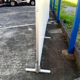 【 現 状 】感染防止に！ 自立式 パーテーション  幅900㎜×2  幅1200㎜×3 全長5400㎜ 間仕切り 飛沫防止 の画像